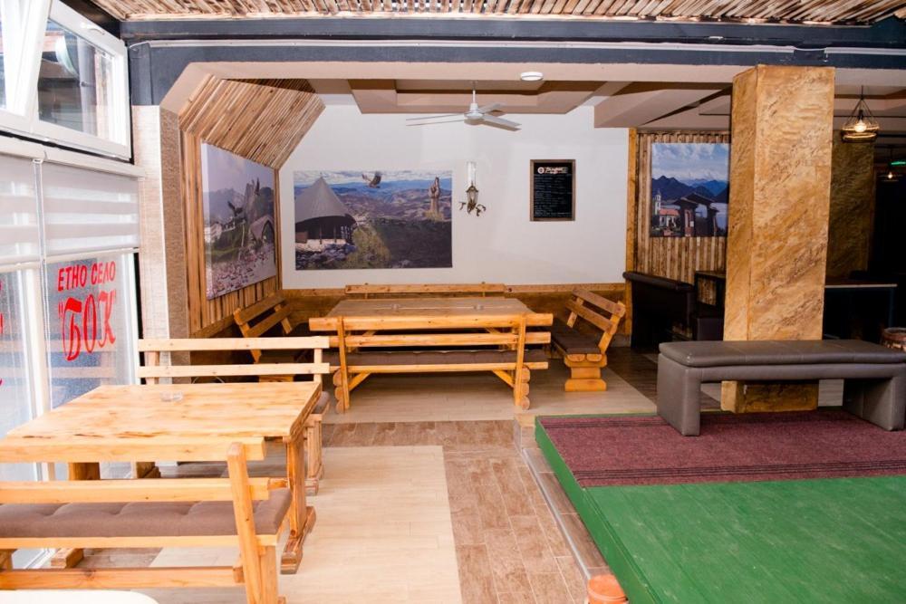 Etno Selo Bok Bed & Breakfast Vrhpolje Bagian luar foto